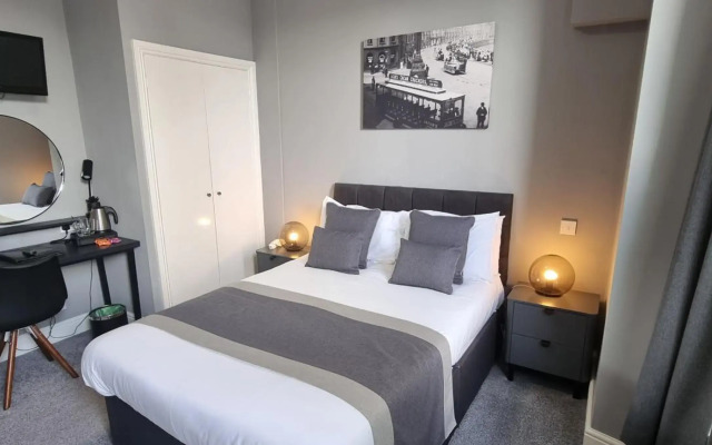 The Chesterhouse Hotel