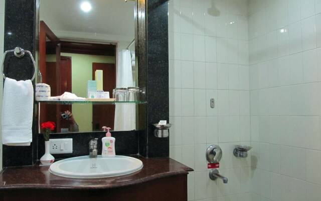 Hotel Ritz Plaza