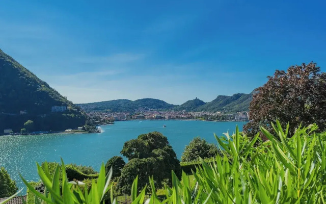 Villa Infinity by Rent all Como