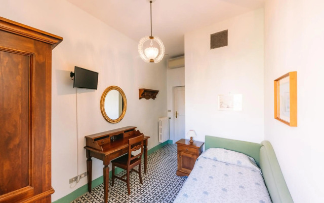 Hotel Toro