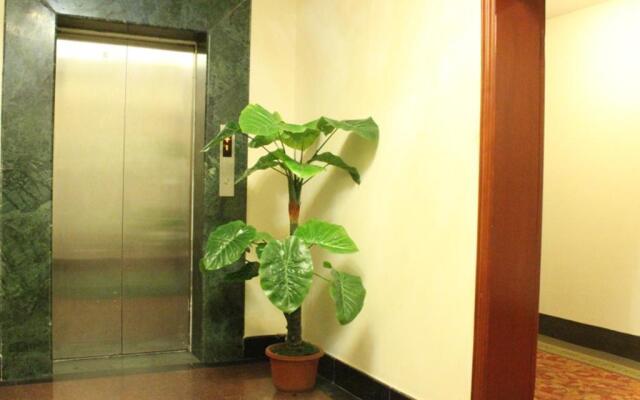 GreenTree Alliance Shanghai Fengzhuang Metro Station Hotel