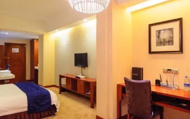 Tianyi Hotel (Chongqing Auto Expo Center Jinyu Subway Station Branch)