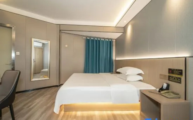 Yiduoyuepin Hotel (Fengcheng Railway Station Jianyi Avenue)