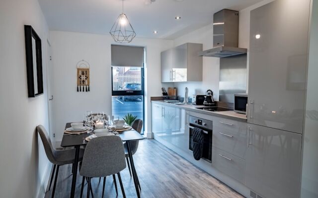 The Interchange Apartment by Opulent