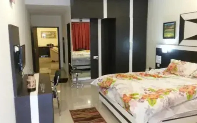 Hotel Green Park Suites