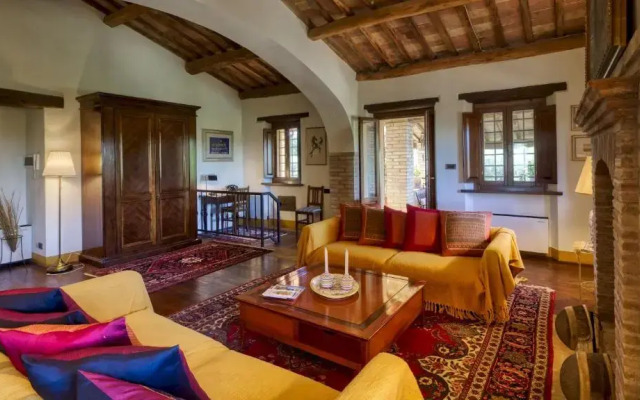 Casale Santa Lucia 8 2