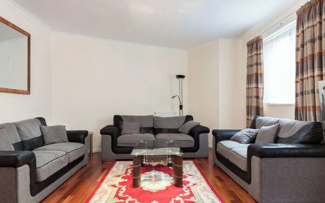 Luxury Villa 6 Bedrooms Next to Marble Arch