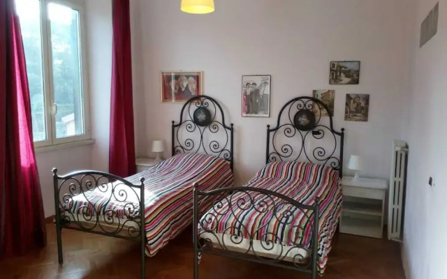 Large Vatican Apartment with 3 bedroom