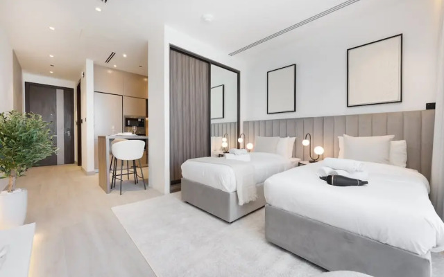 Sleek Studio in The Ivy Tower JVT