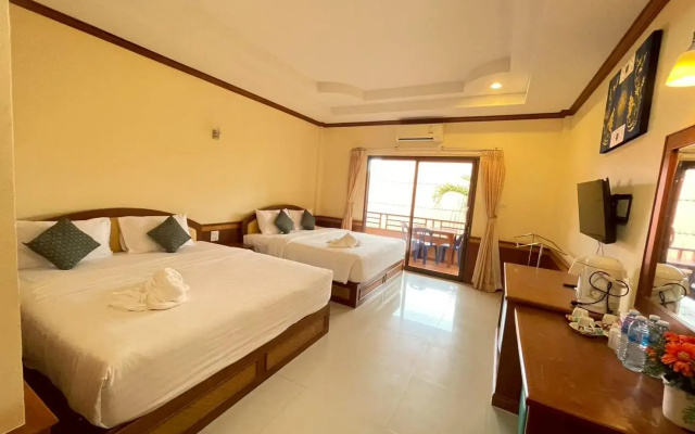 Kaibae Hut Resort