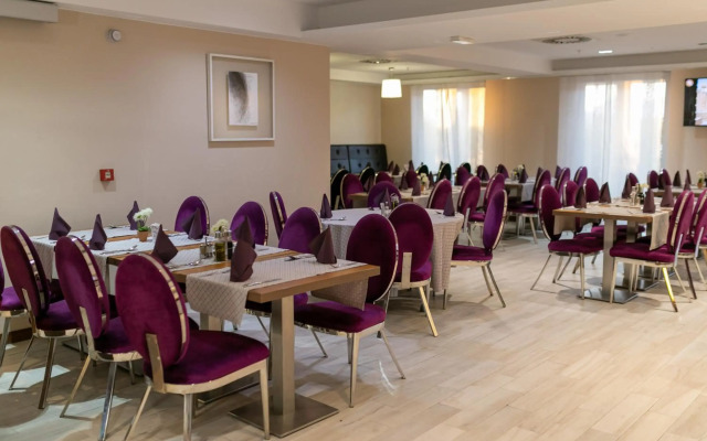 Hotel Aurel
