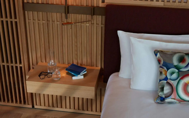 Отель SO/ Paris