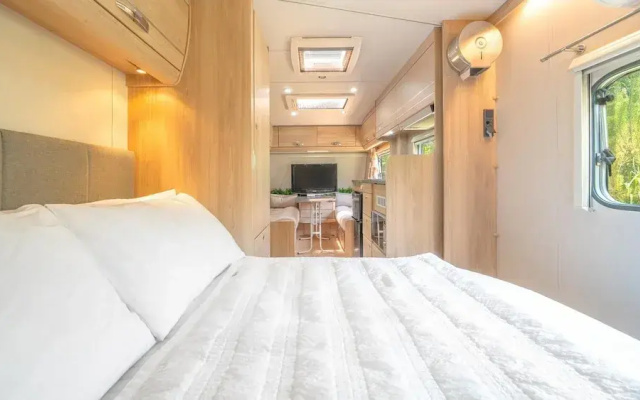 Gyeongju Yongcheonsu Caravan