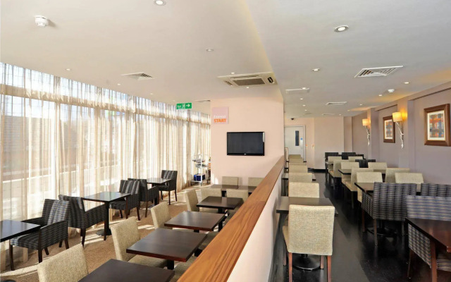 Belvilla Crewe City Centre Hotel Lifestyle