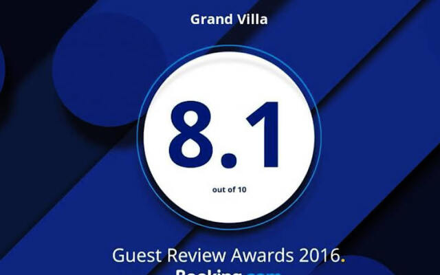 Grand Villa