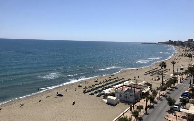 HomeAbroad Apartments - Gran Atico de Lujo Fuengirola