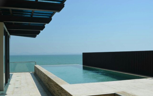 Tananza Pool Villa Siray Phuket