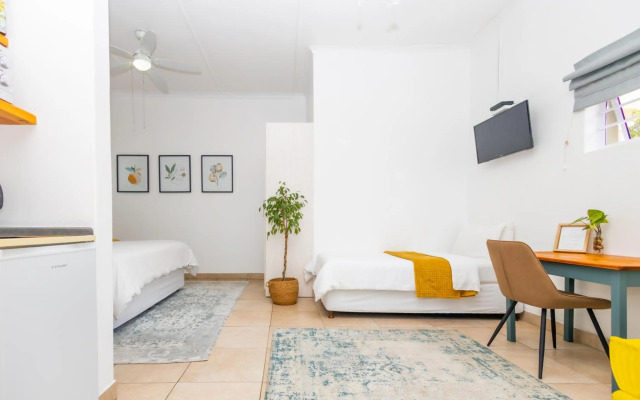 The Yellow Door Guesthouse