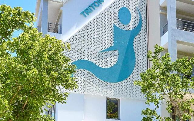 Triton Hotel