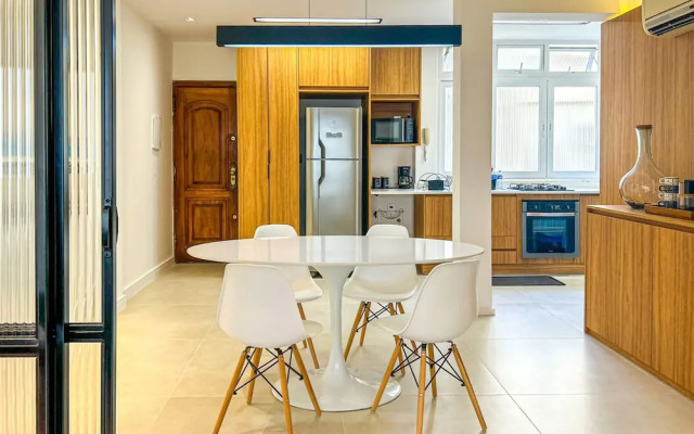 Timo Apto 350m da Praia de Copacabana RJ