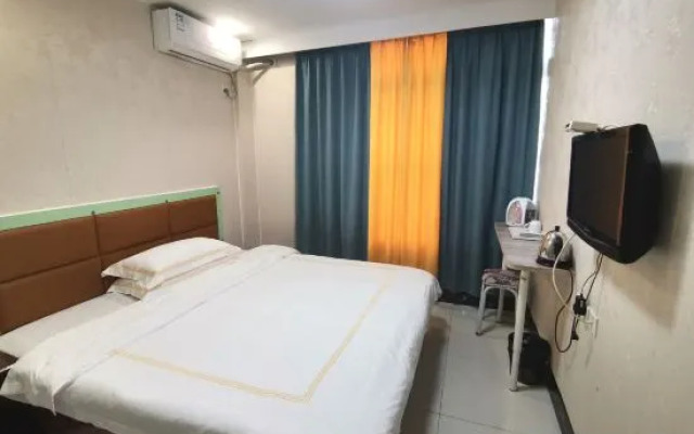 Minhong Hotel Lintao Road