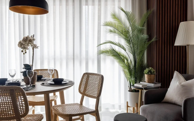 Modern Luxury 1BR in Venice Mckinley