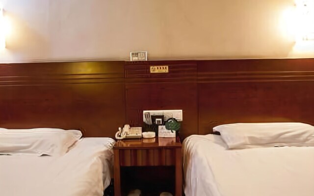 Qinhai Hotel