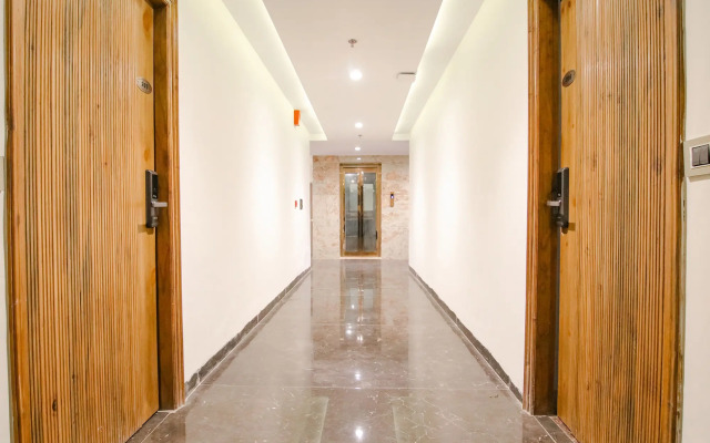 Fabhotel Prime The Eminence