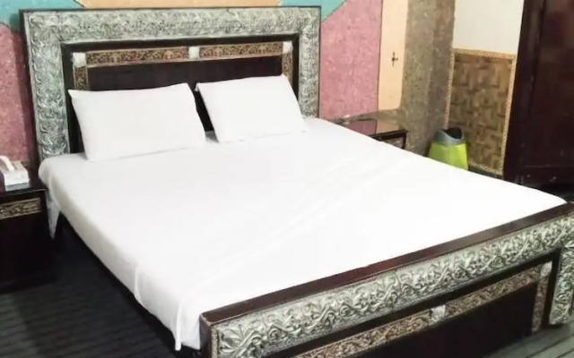 Royal Palace Hotel Lahore