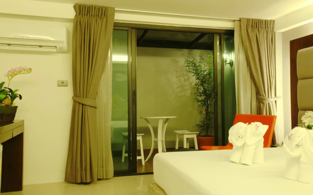 The Bangkok Major Suite