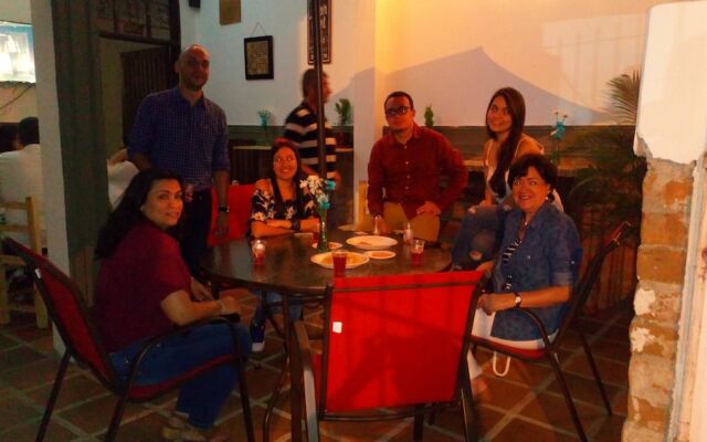 Tikay Cafe Hostel