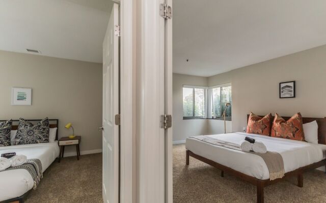 The Luxe Suites of Alexandria