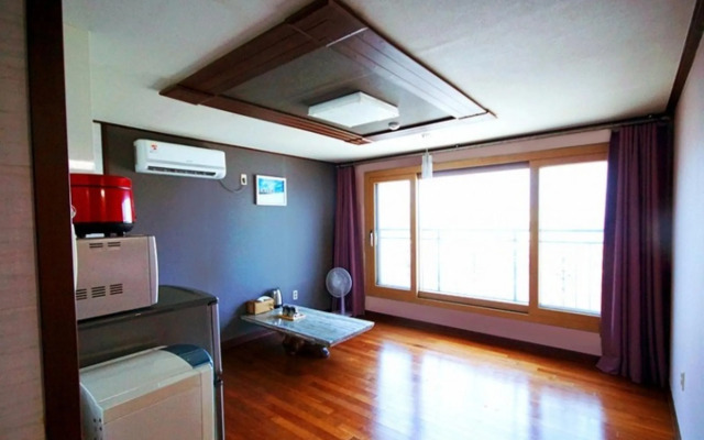 Jeju Liverpool Pension