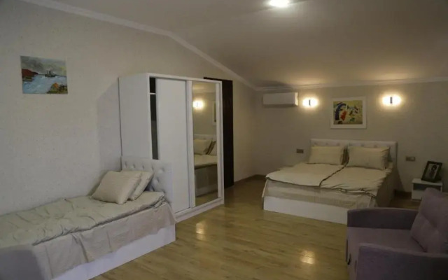 Hotel 12 Tve