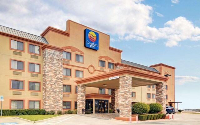 Comfort Inn Grapevine Near DFW Airport