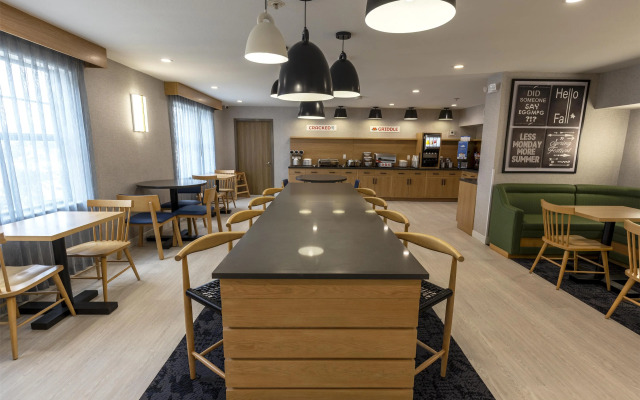 Sonesta ES Suites Lafayette Airport