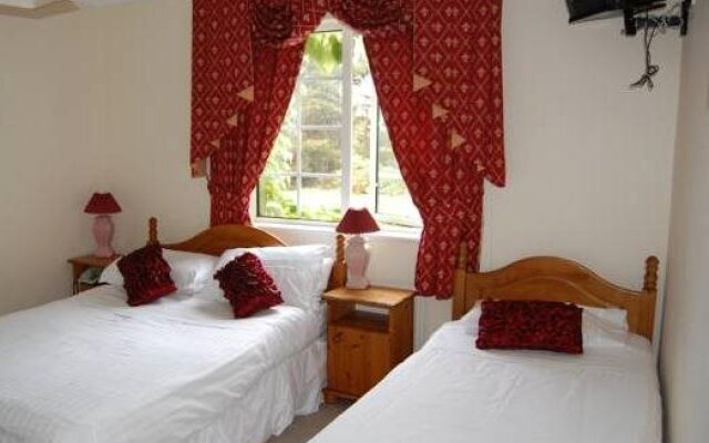 Connemara Country Lodge