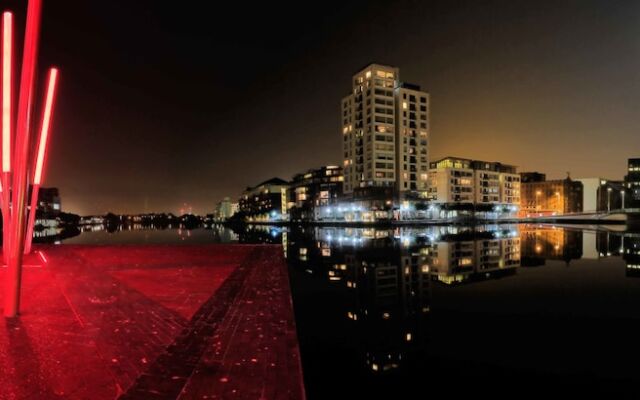 Grand Canal Dock by 5STARSTAY