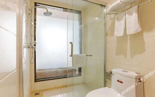 S.devons International Hotel