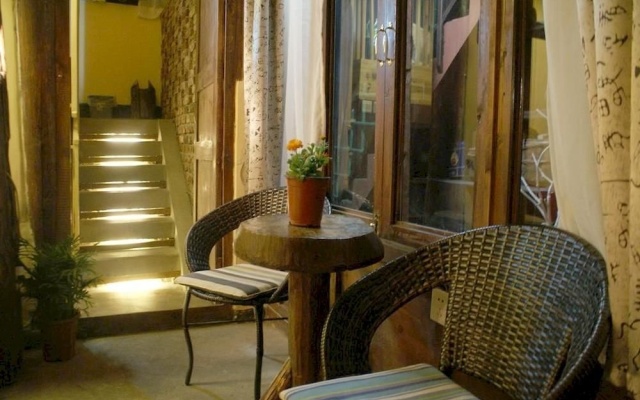 Lijiang Shu He Fangxiangyuan Inn – Balcony – Lijiang