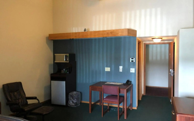 The Round Barn Lodge