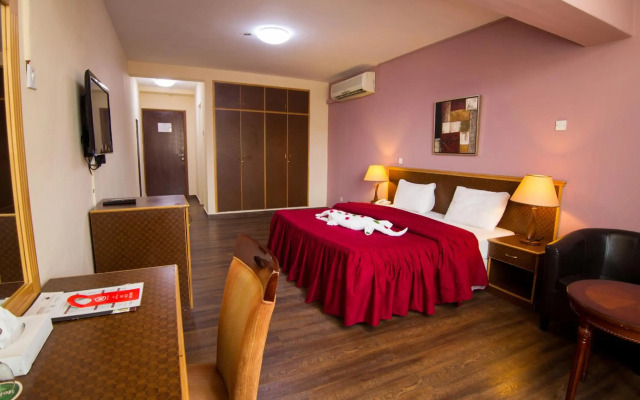 Mutrah Hotel