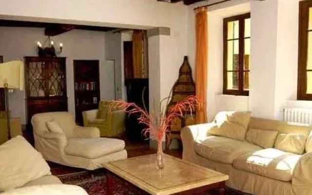 Casa Vacanze Villa Giusterna