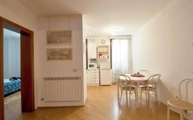 Rio della Verona APT B