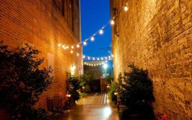The Bleckley Inn