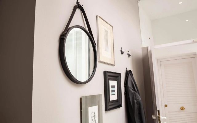 SANTA CRUZ, 1 min Catedral