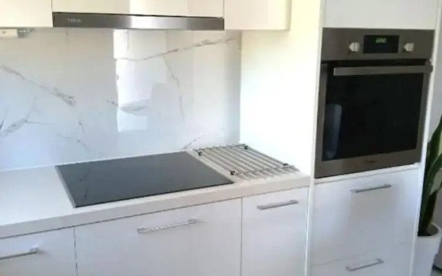 White Dome Apartment I