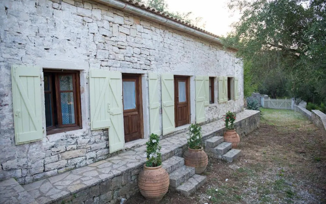 Paxos' Villa - Pool & AC