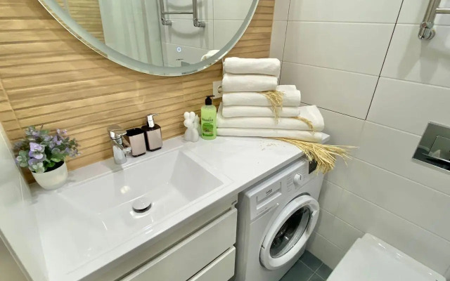 Gold Apart (Голд Апарт) на Пинском проезде 4