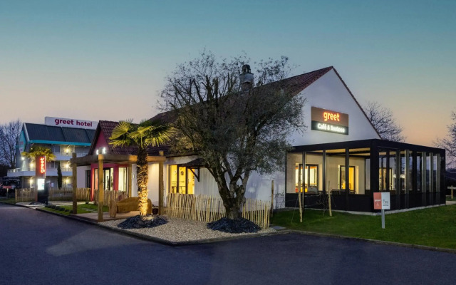 Greet Hotel Angouleme
